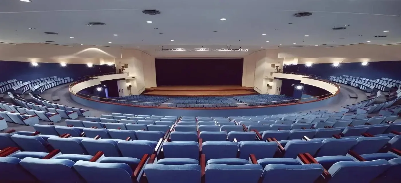 Teatro Carlo Gesualdo — Avellino 1