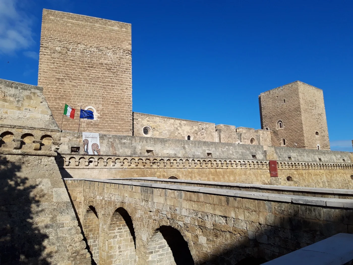 Castello Svevo — Bari 4