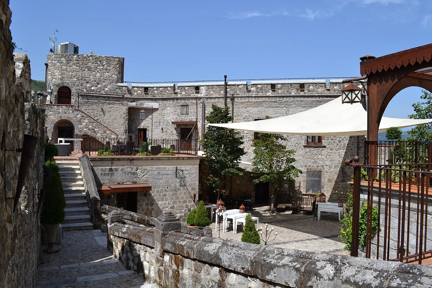 Castello di Limatola — Benevento 1