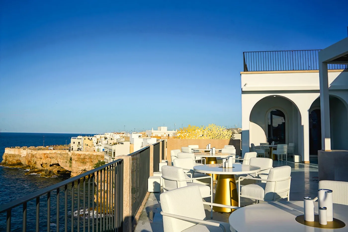 Grotta Palazzese — Polignano 13