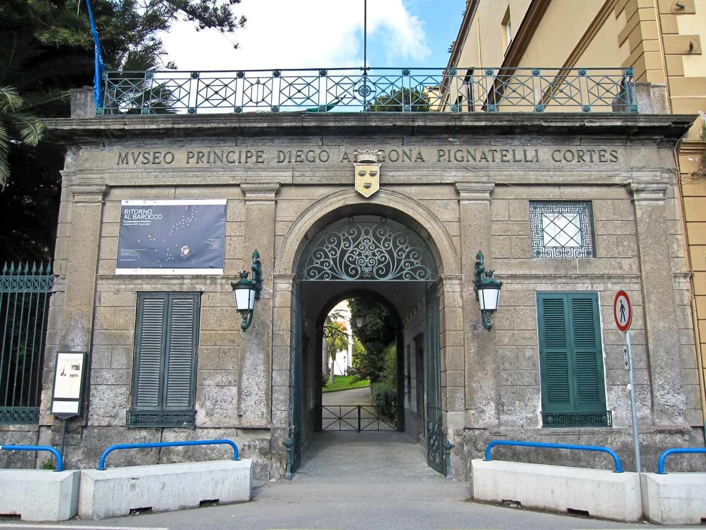 Villa Pignatelli — Napoli 10