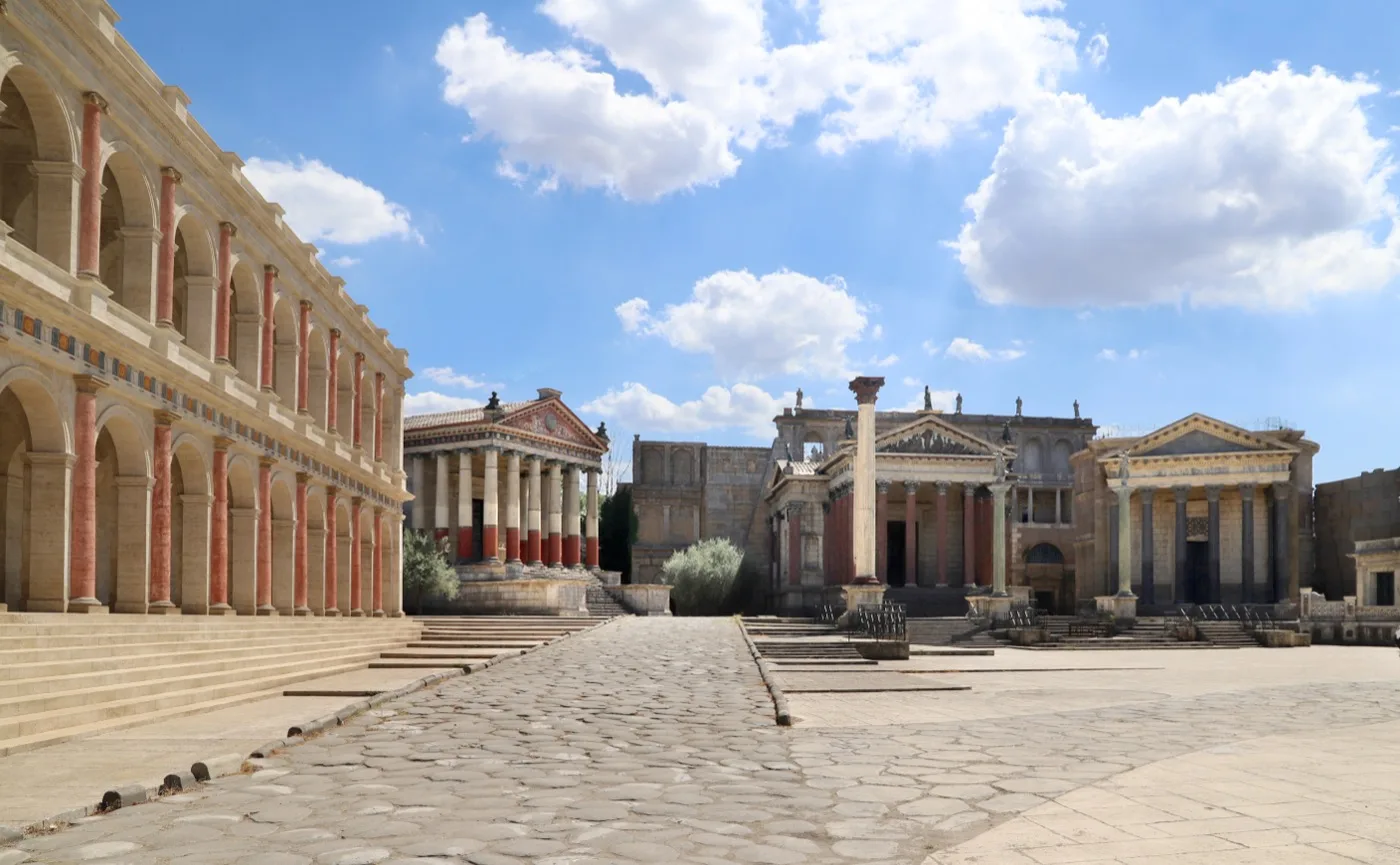 Cinecittà Studios — Roma 3