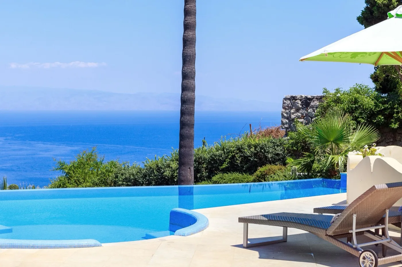 The Ashbee Hotel — Taormina 8